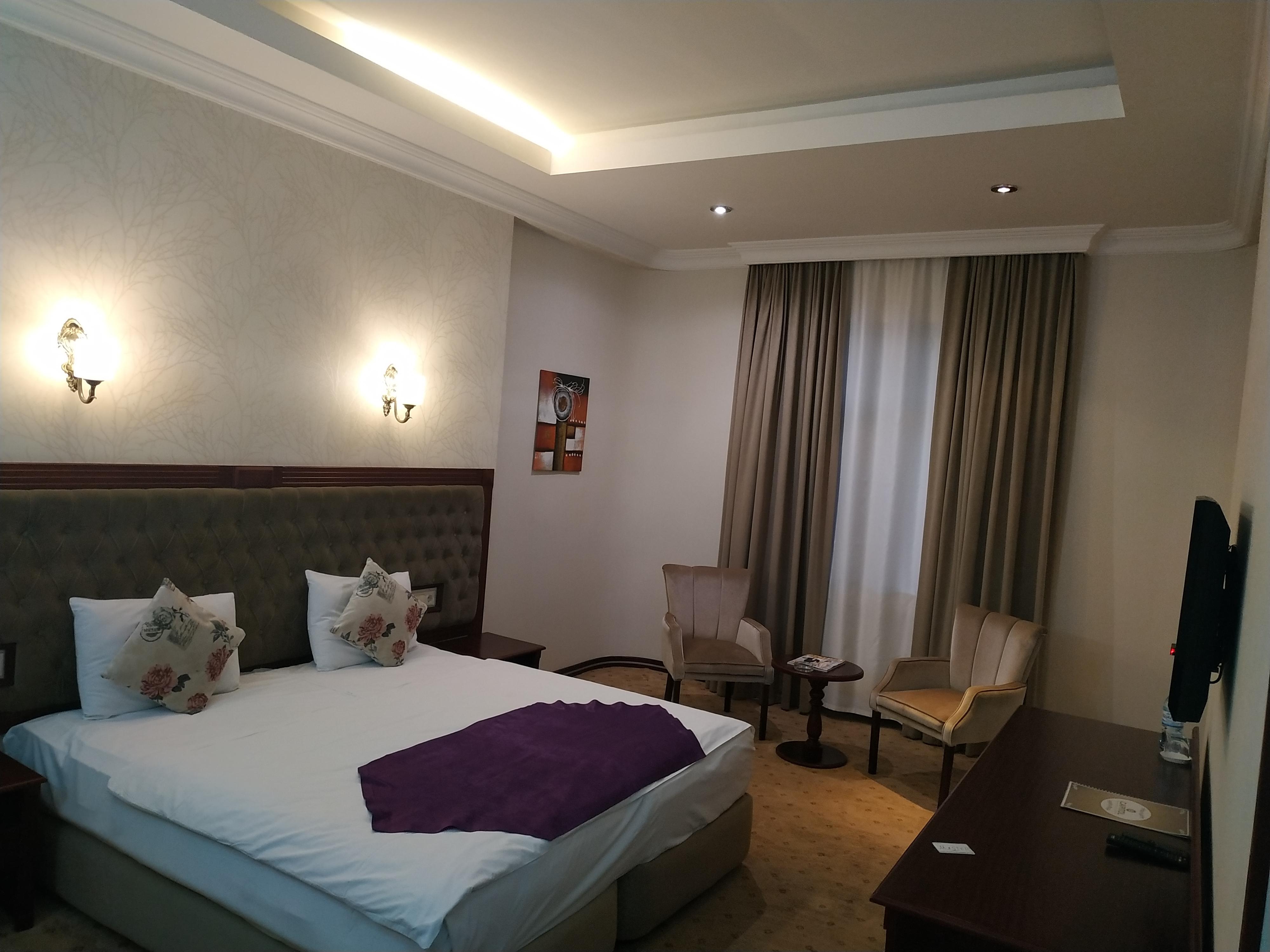 Capitol Hotel Баку Екстериор снимка