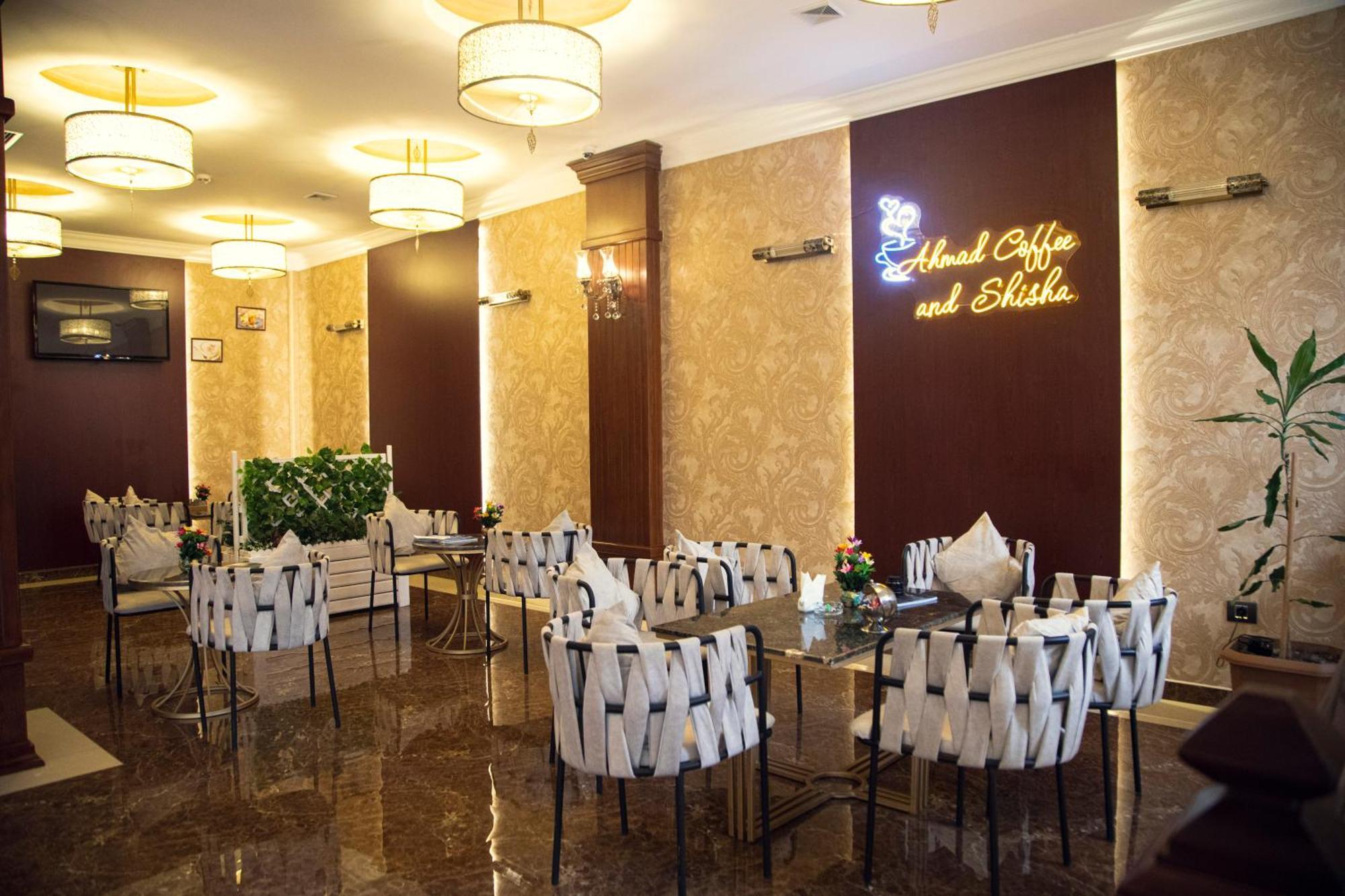 Capitol Hotel Баку Екстериор снимка