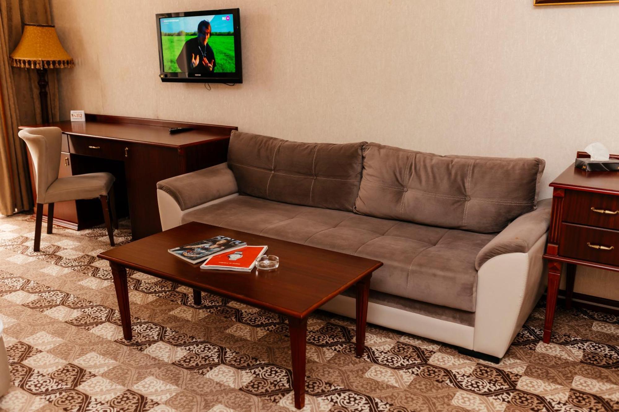 Capitol Hotel Баку Екстериор снимка