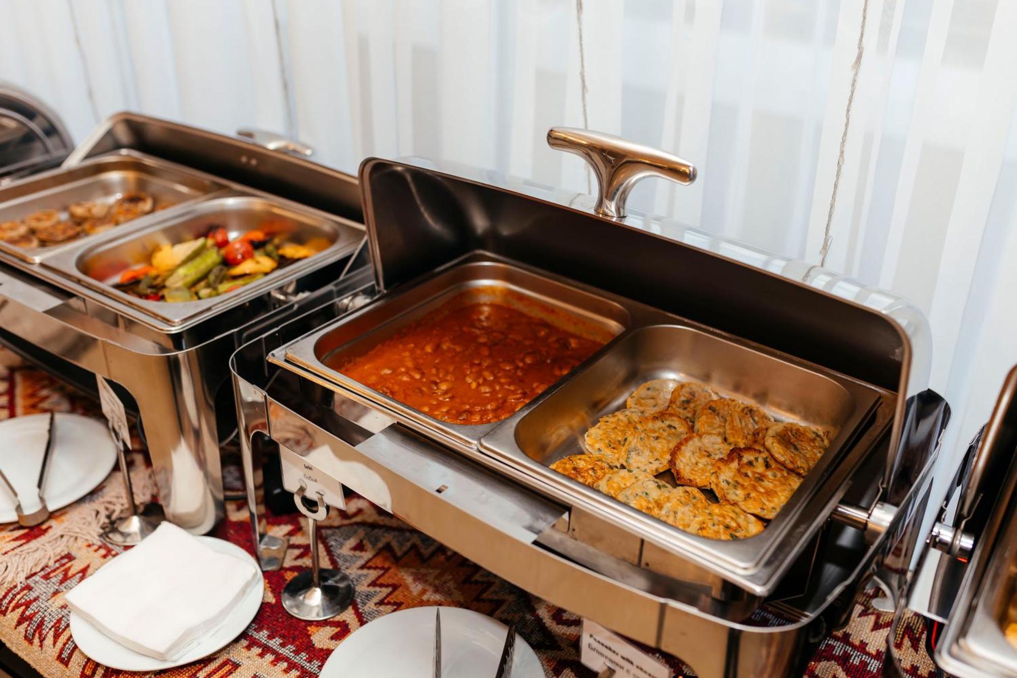 Capitol Hotel Баку Екстериор снимка