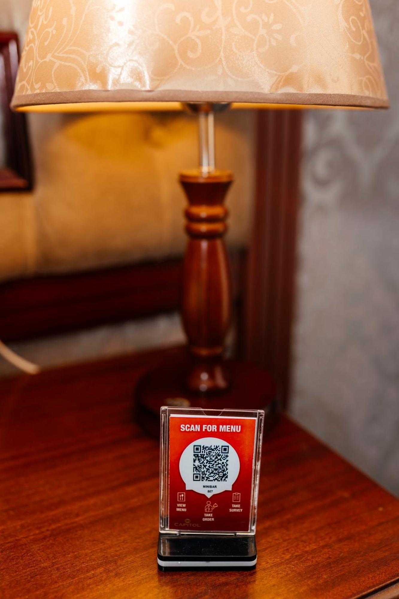 Capitol Hotel Баку Екстериор снимка