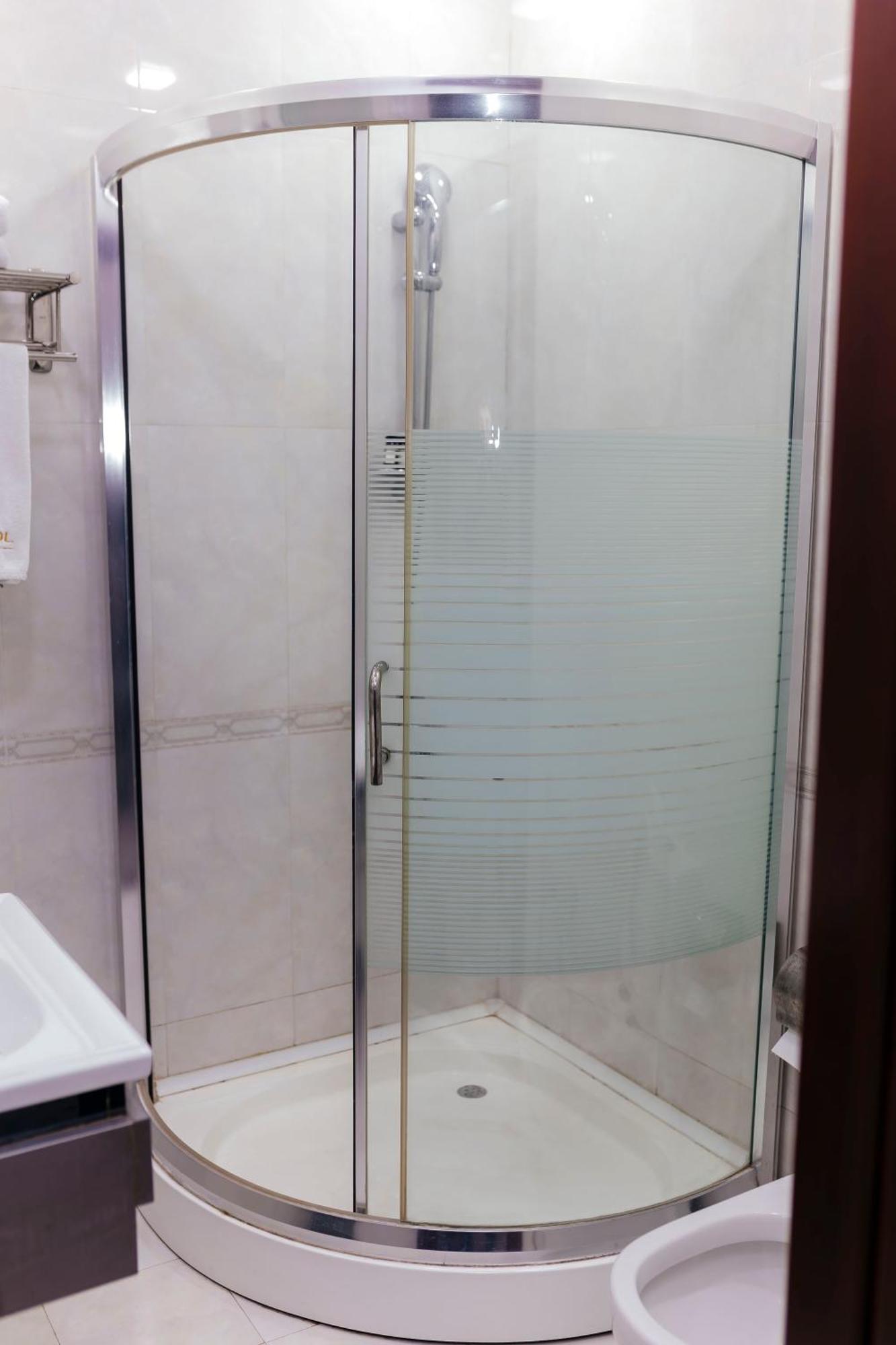Capitol Hotel Баку Екстериор снимка